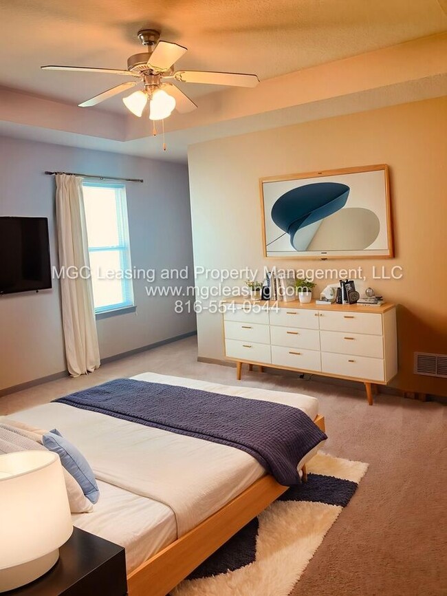 Foto del edificio - Snag This Raymore Gem Before the Luck Runs Out - Available 03/31/26