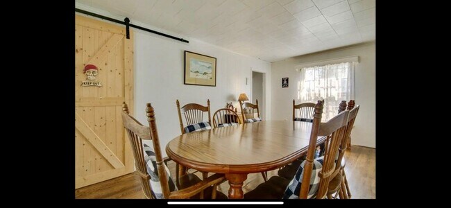 Foto del edificio - 6346 Cropper St