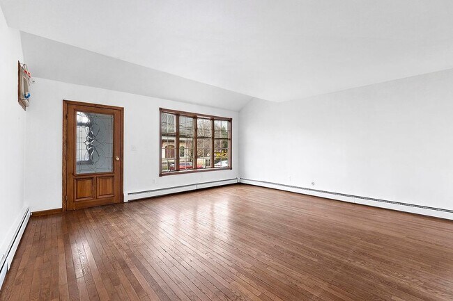 Foto del edificio - 120 W 56th St