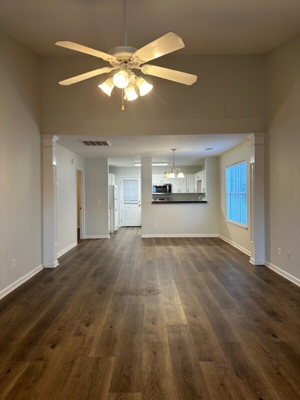 Foto del edificio - 151 Fair Haven Way