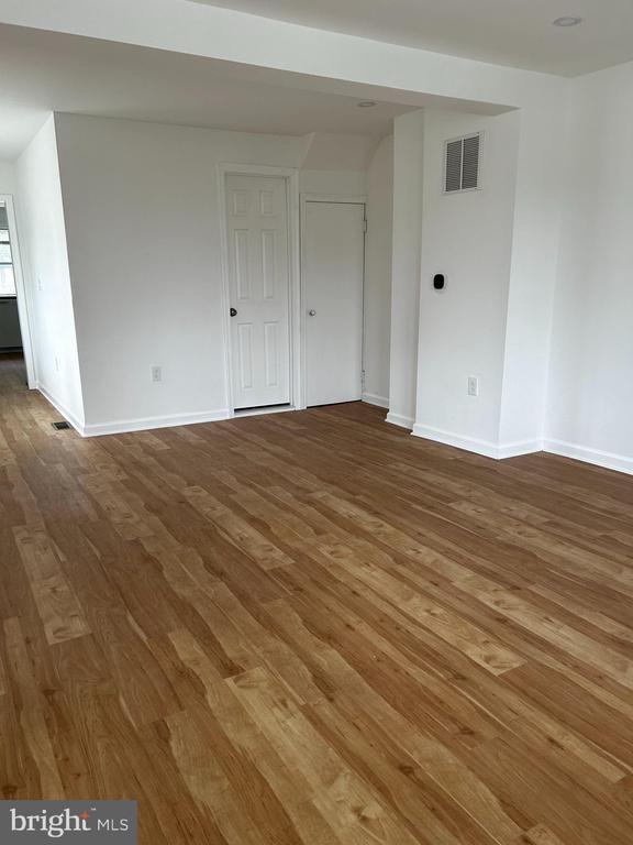 Foto del edificio - 114 Center St