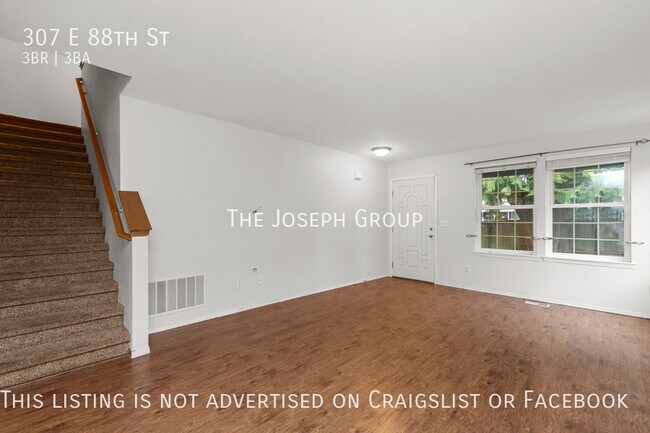 Foto del edificio - Beautiful 3BD/2.5BA Tacoma Craftsman!