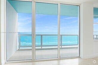 Building Photo - 5101 Collins Ave