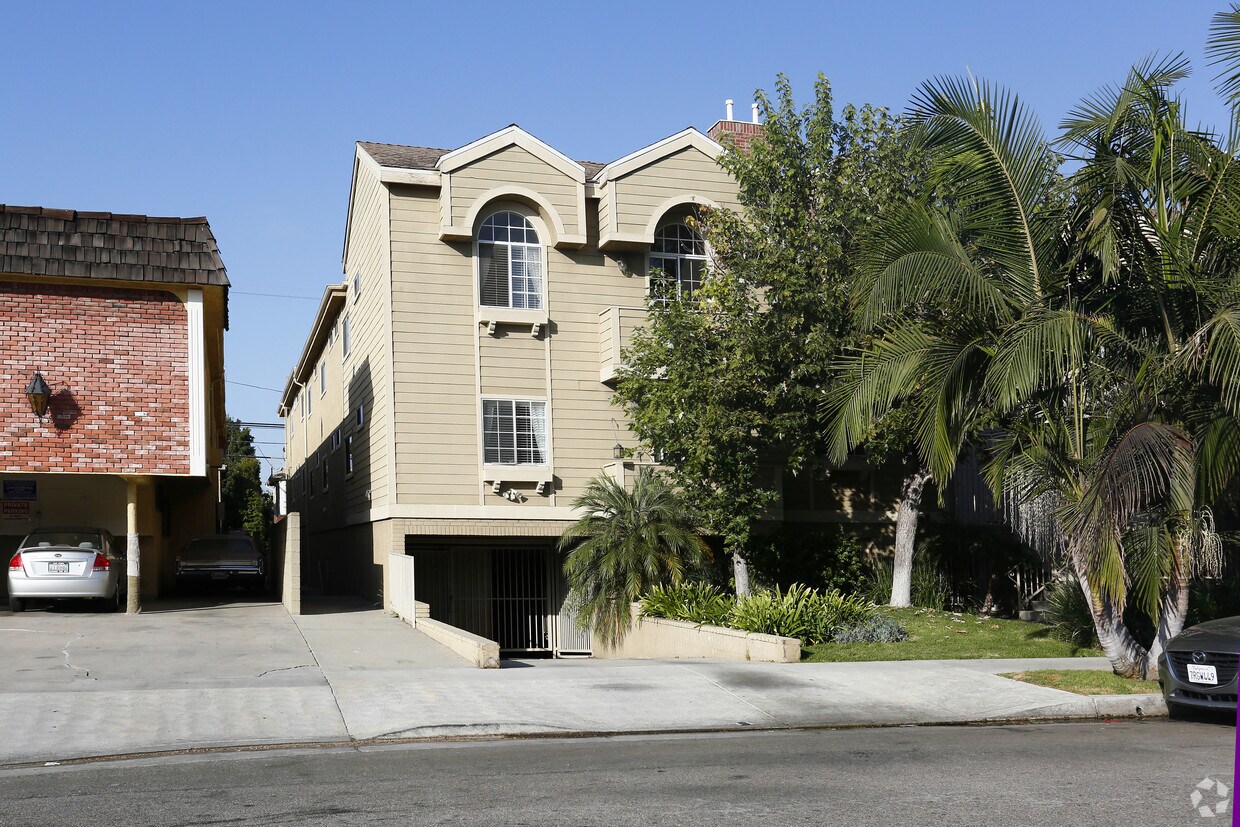 3651 Jasmine Ave, Los Angeles, CA 90034 Apartments in Los Angeles, CA