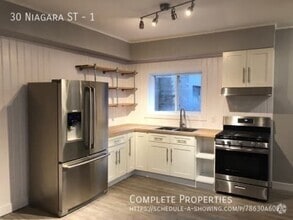 Building Photo - 30 Niagara St