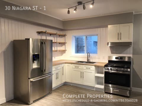 Primary Photo - 1 Bedroom Main Floor of Duplex - Private L...