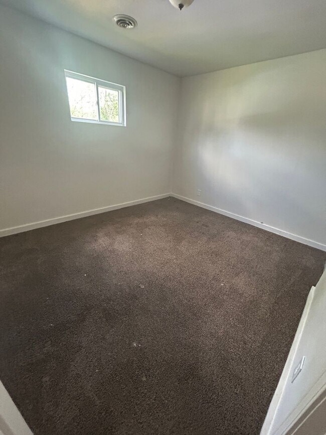 Building Photo - For Lease