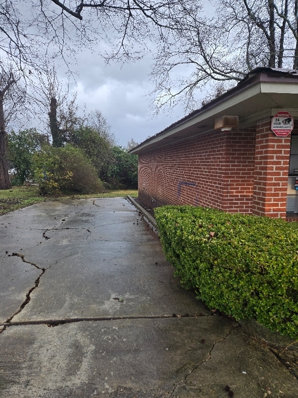 Building Photo - 837 3rd St