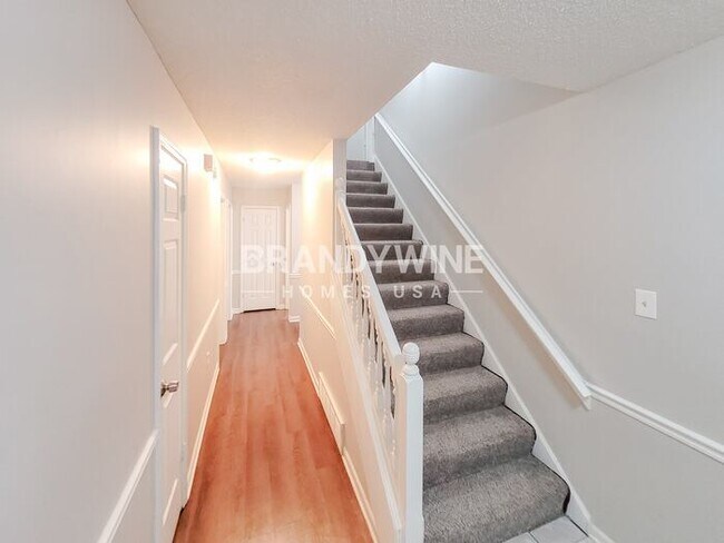 Building Photo - 4188 Sassafras River Dr