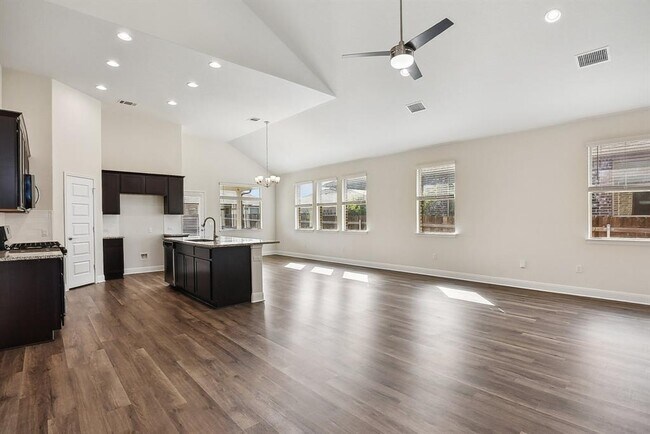 Building Photo - 16705 Marcello Dr