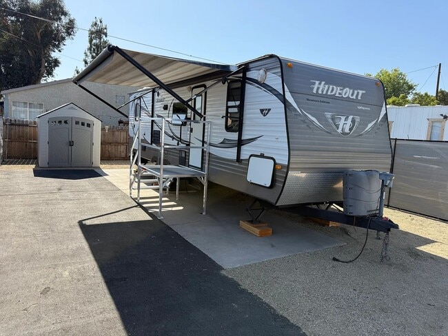 Photo - 34 Grube St House