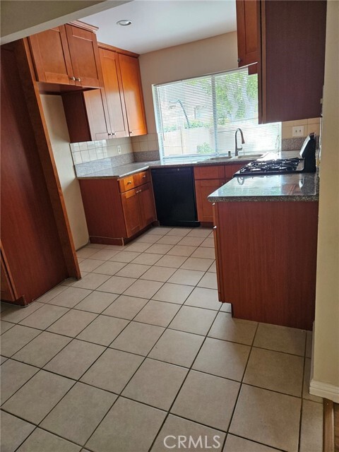 Building Photo - 1723 Avenida Selva