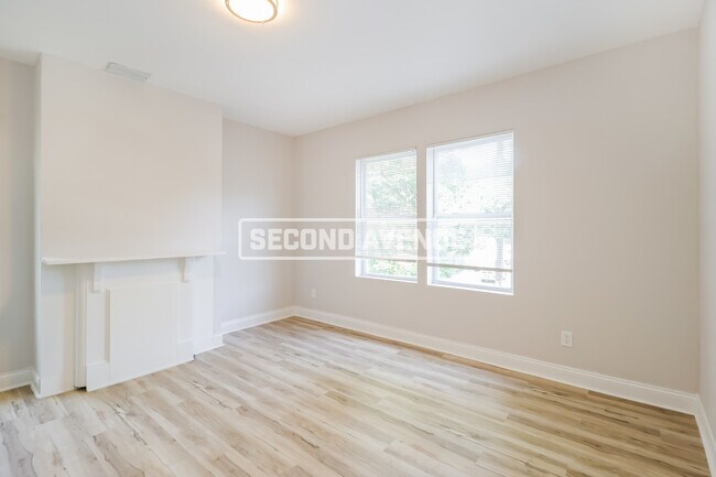 Foto del edificio - 8346 Anthony Wayne Ave