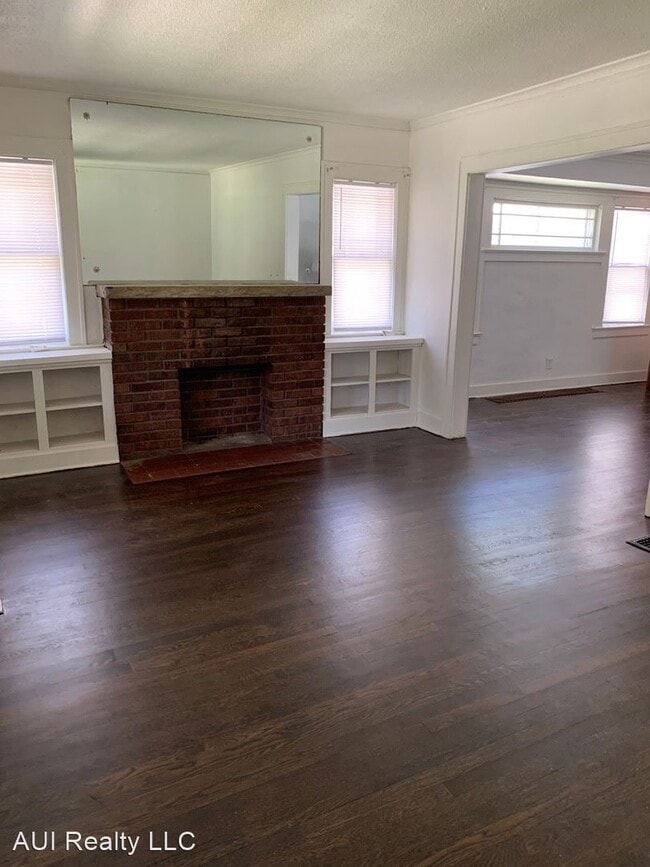 Building Photo - 3 br, 2 bath House - 5707 Euclid Avenue