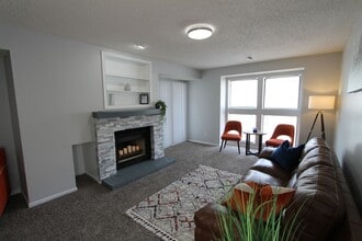 Building Photo - 6410 S 72nd St