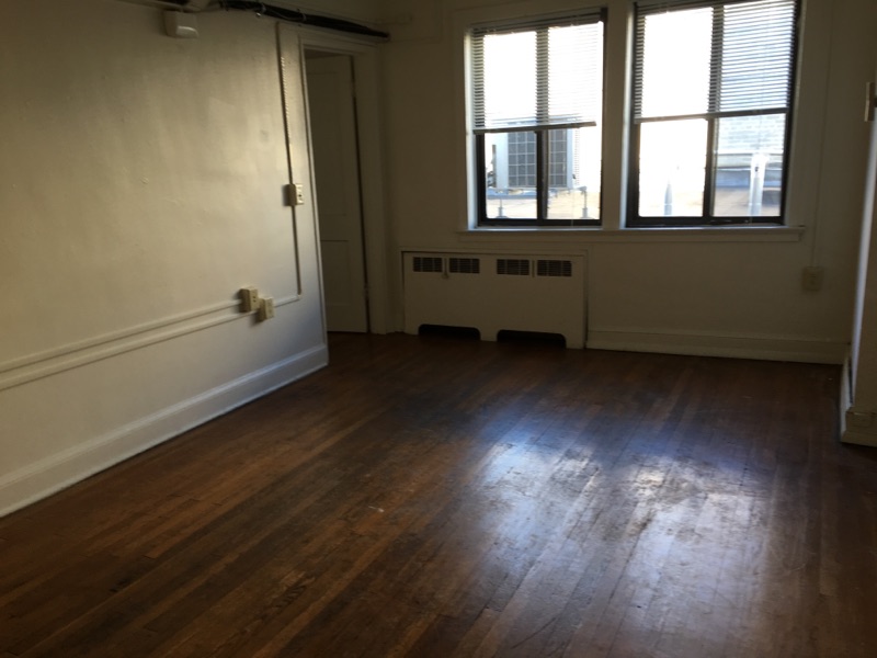 Living Room - 151 College Ave