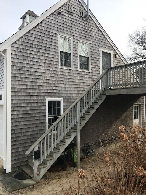 Exterior - 301 W Yarmouth Rd