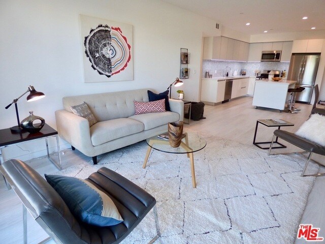 Foto principal - 1731 Federal Ave