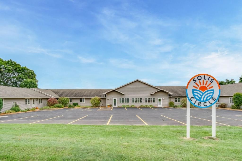 Foto principal - 1511 Devney Dr