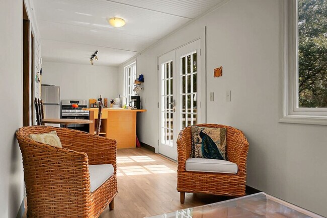 Foto del edificio - 7951 Doar Rd