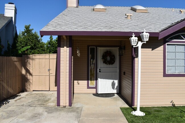 Building Photo - 4790 Winona Way