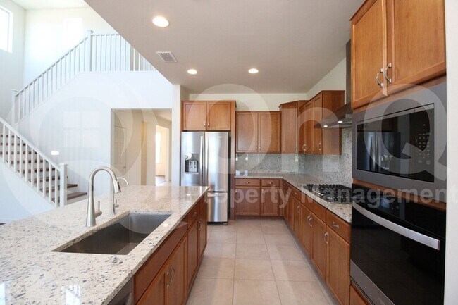 Foto del edificio - 8824 W Luke Ave