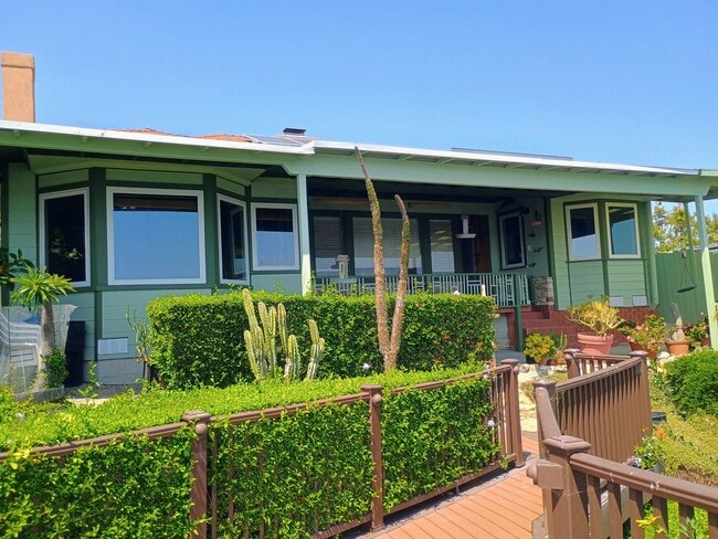 Building Photo - 1217 W Paseo del Mar