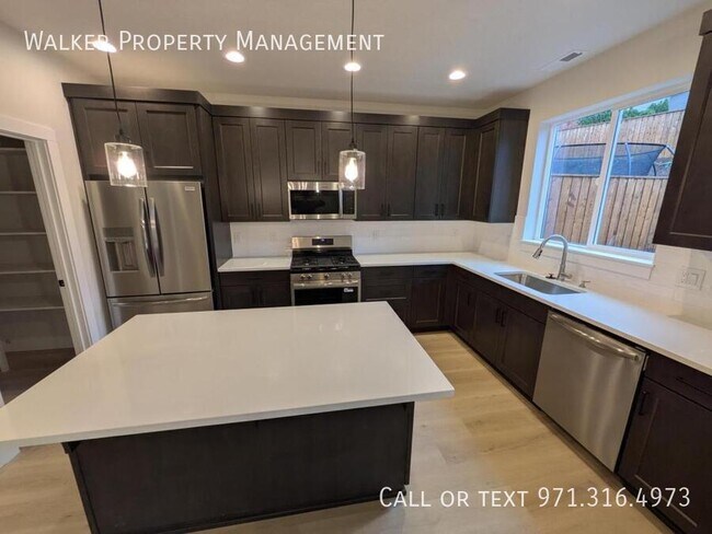 Foto del edificio - 1000 E Rork Ct