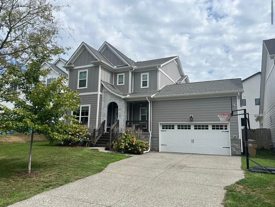 Photo - 2020 Rosemary Ln (Nashville, TN)
