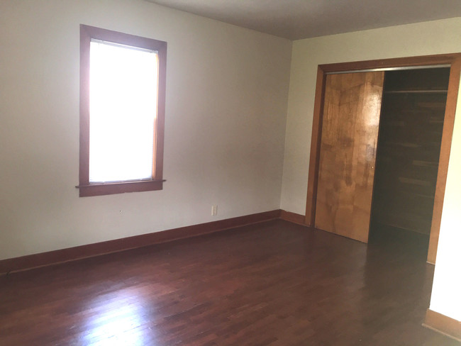 Foto del edificio - 1032 W Dakota St