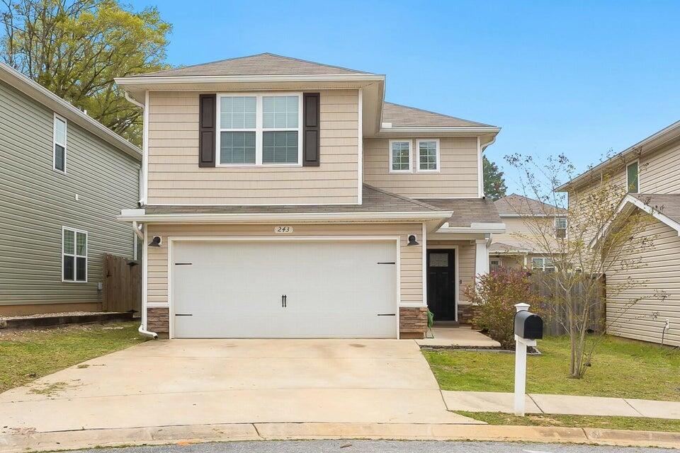 Primary Photo - 243 Wainwright Dr
