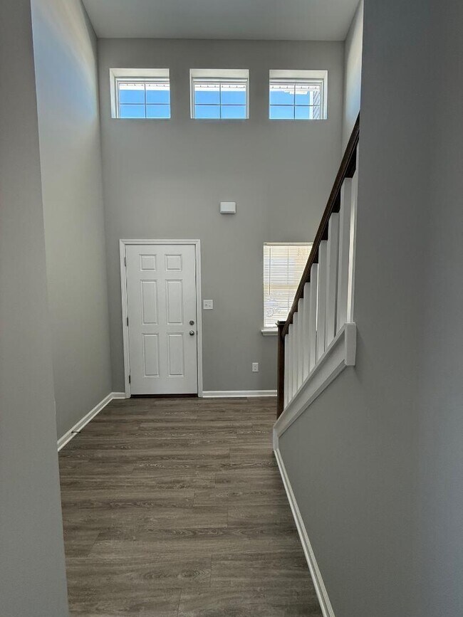 Foto del edificio - 253 Candy Apple Ln