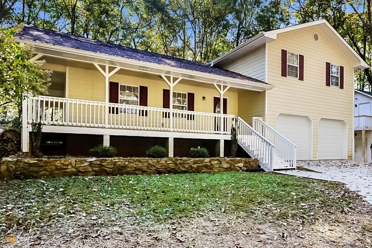 2430 Amberbrook Dr SW, Conyers, GA 30094 House for Rent in Conyers