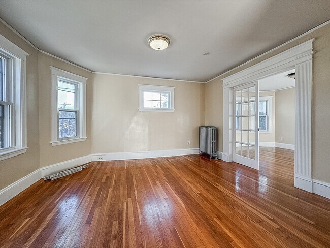 Foto del edificio - 1017-1019-1019 Canterbury St