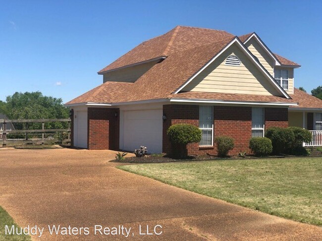 Building Photo - 4 br, 2.5 bath House - 13187 Coldwater Dr