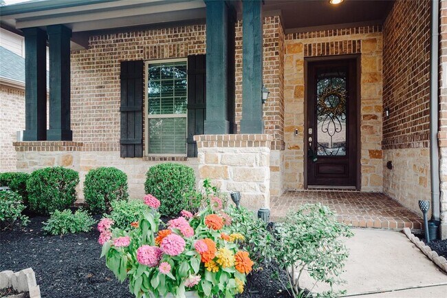 Foto del edificio - 2718 Misty Laurel Ct