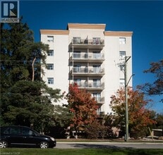 Building Photo - 736 Old Albert St