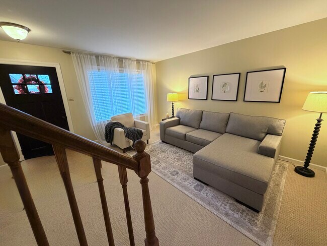 Foto del edificio - 425 Spivak Drive