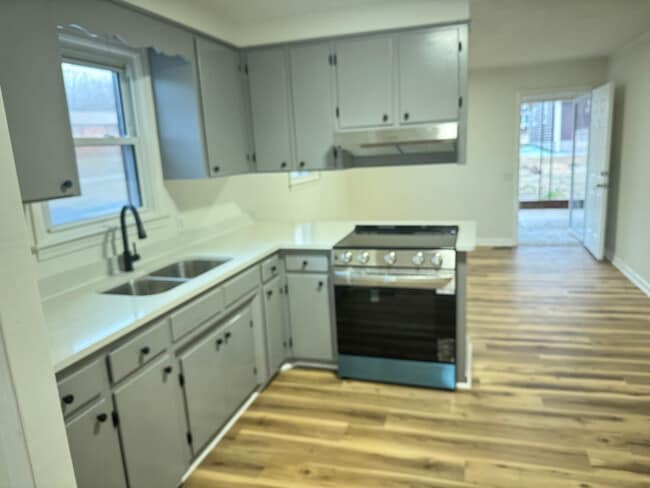 Building Photo - 261 State Rd S-42-9222