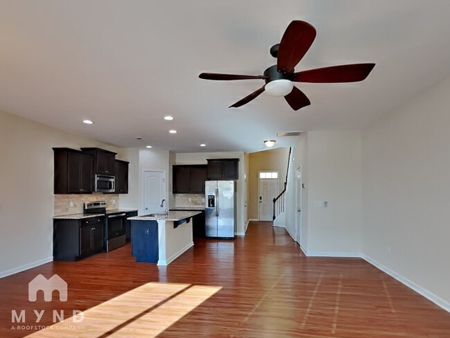 Building Photo - 7705 Weathered Oak Way