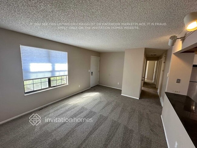 Foto del edificio - 10491 Owens Cir