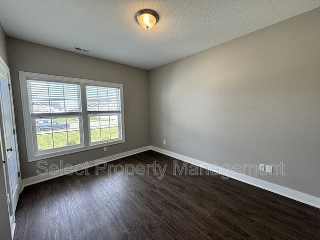 Building Photo - 12367 Speranza Dr