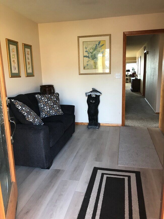 Foto del edificio - 1320 Homestead Rd