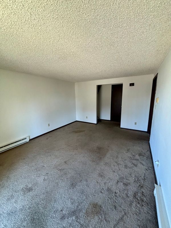 Foto del edificio - 25 Barton Ct