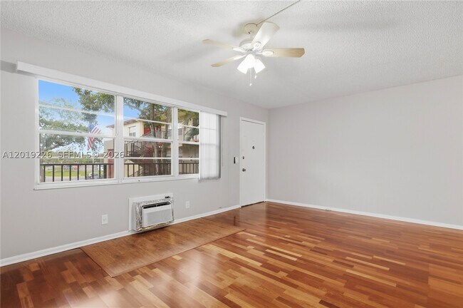 Foto del edificio - 151 SW 134th Way