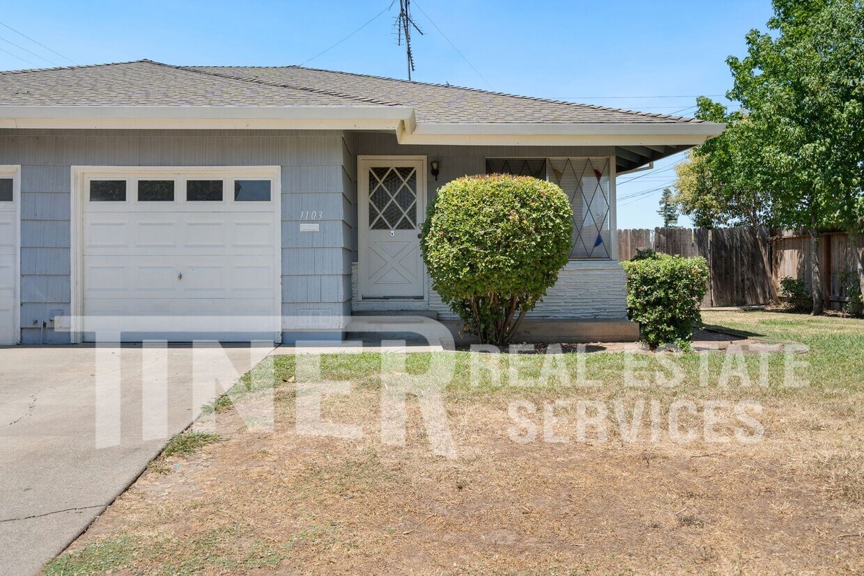 Foto principal - 1103 Agatha Way