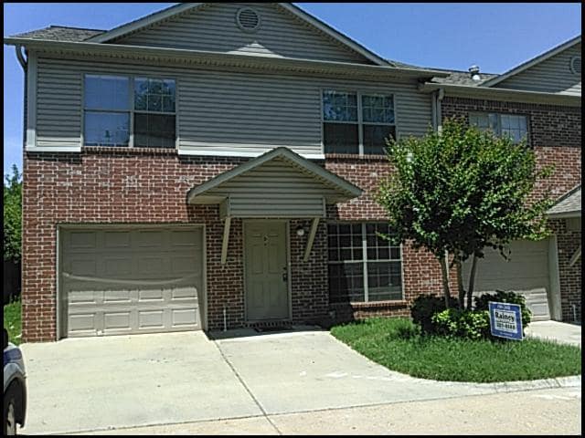 Building Photo - 220 Gamble Rd