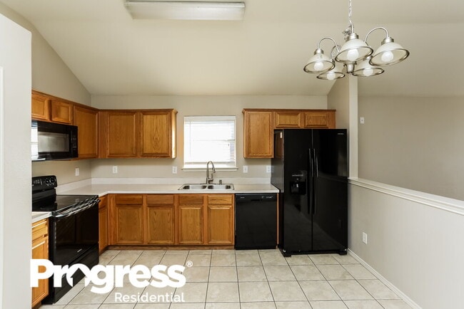 Building Photo - 821 Ragland Dr