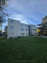 Building Photo - 8 Cherry St