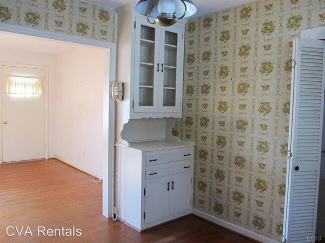 Foto del edificio - 1023 Sheffield Dr